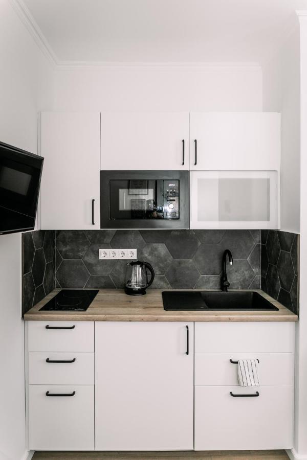 B15 - Wood&Black Apartman Győr Exteriör bild